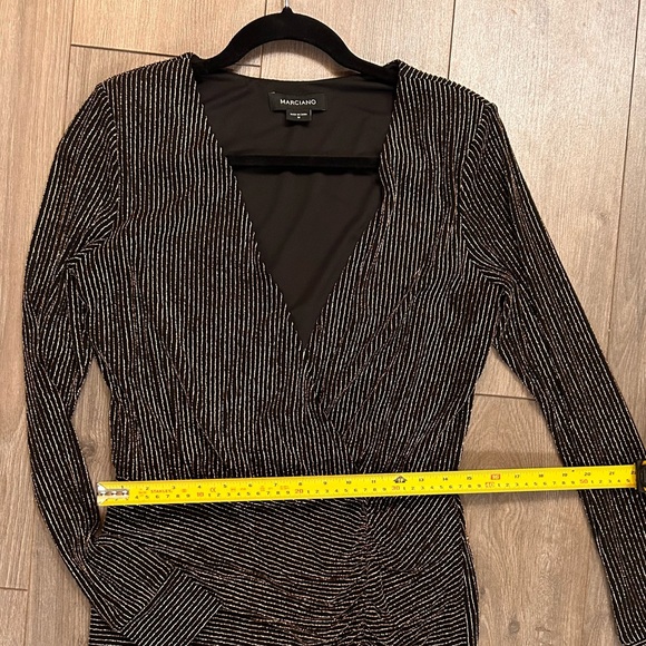 Maurciano Dress Black & Gold. Gorgeous for the holidays! - Picture 3 of 5